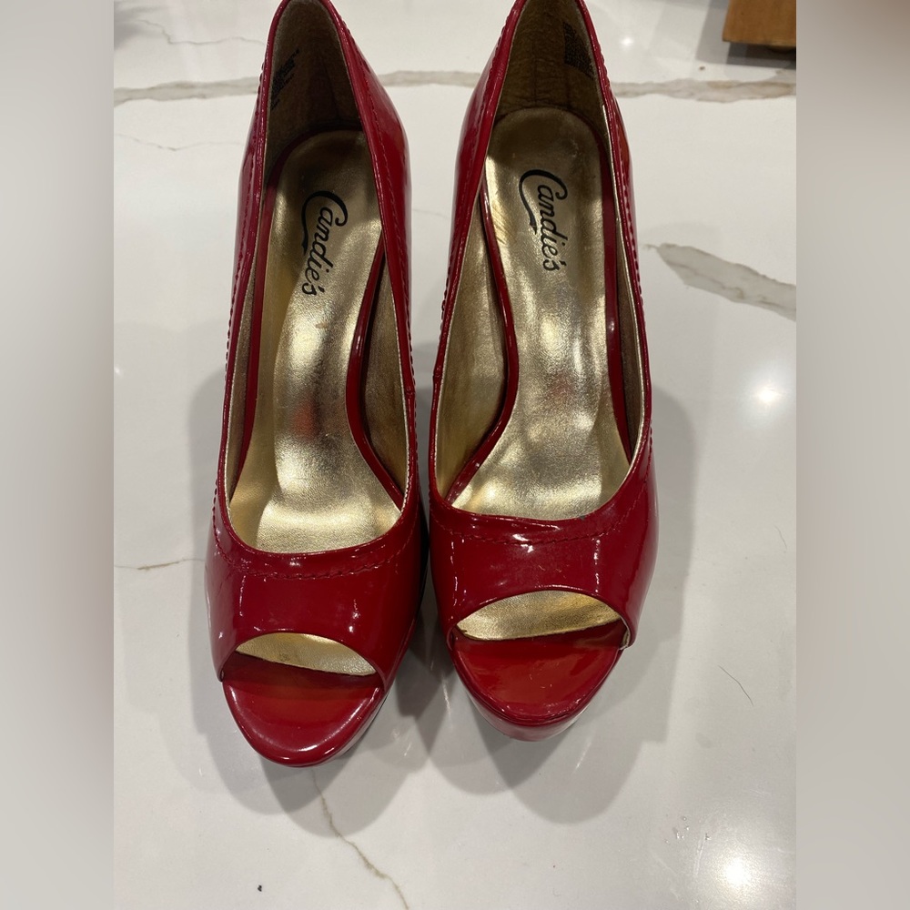 Red Pump Heels Candies size 9
